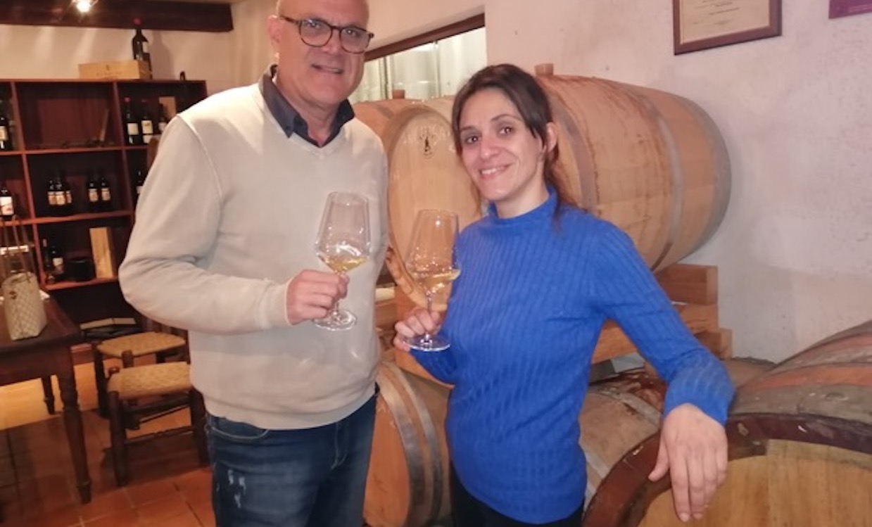 L’ANIMA DEL VERMENTINO VIVE A SAROLA DAI RAMOINO. Vini Tipici Liguri: nel Cuore della Riviera dei Fiori Pigato e Rossese “La Grotta Dipinta”