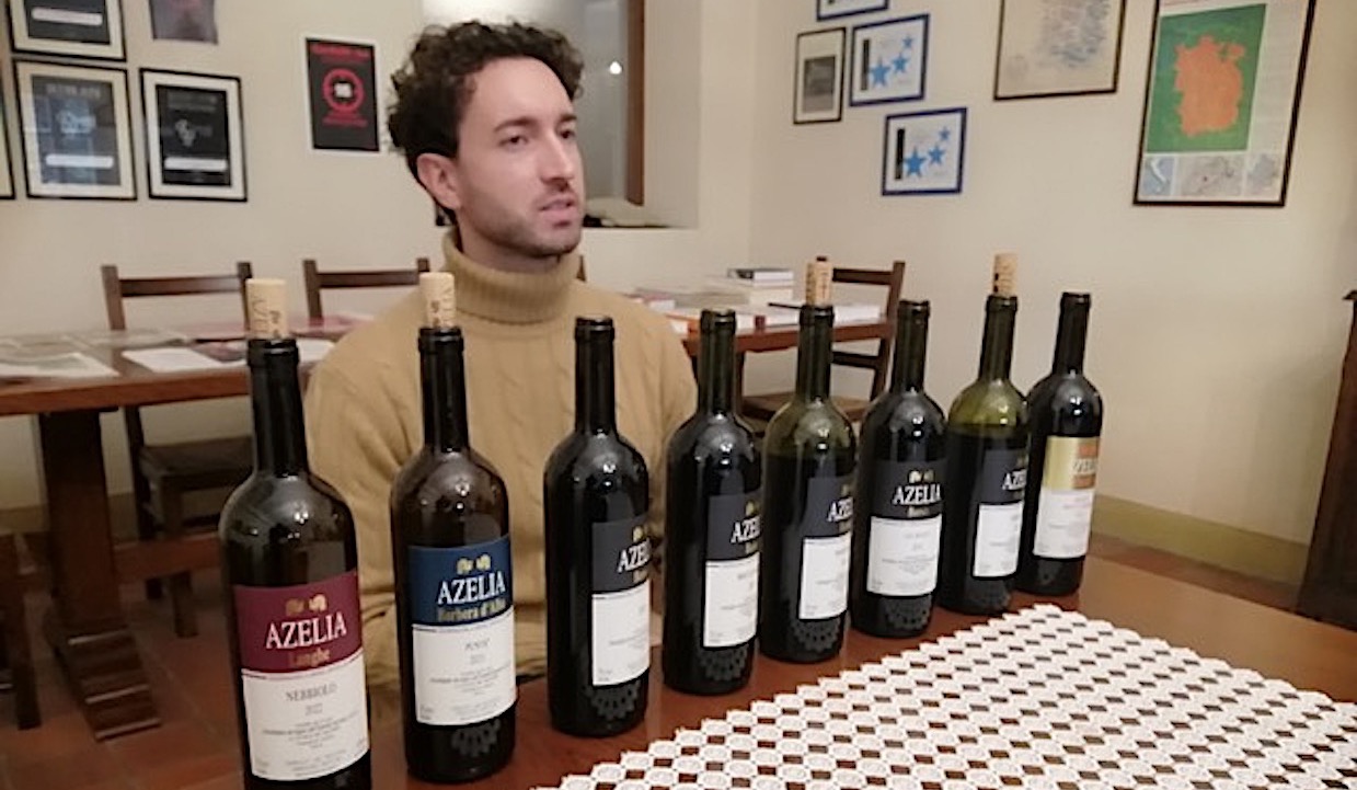 AZELIA, CANTINA CENTENARIA CON NOBILI MGA DEL BAROLO. Dal Bricco Fiasco di Castiglione F. alla Cerretta di Serralunga